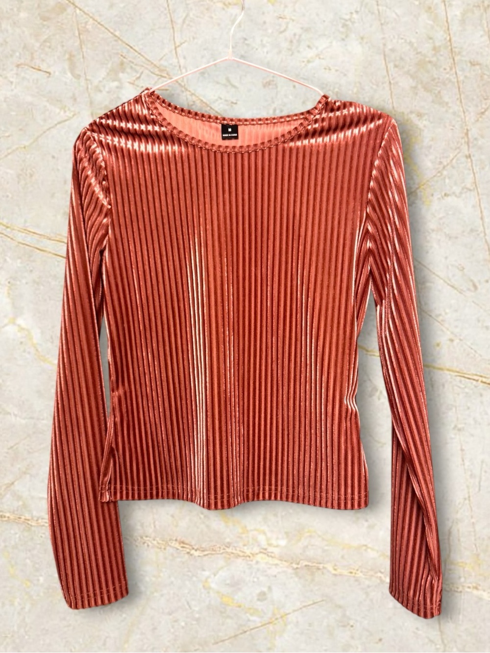 ✨MIX&MATCH: 4 FOR $25✨ Mauve Ribbed Velvet Long Sleeve Top